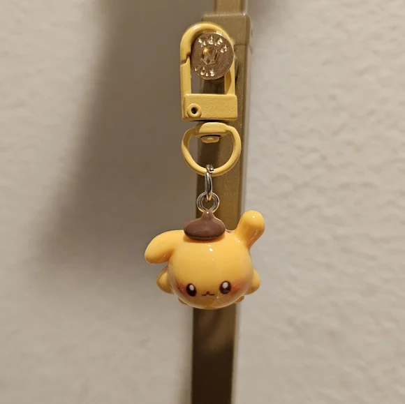 Pompompurin Sanrio Bag Charm - Picture 3 of 7